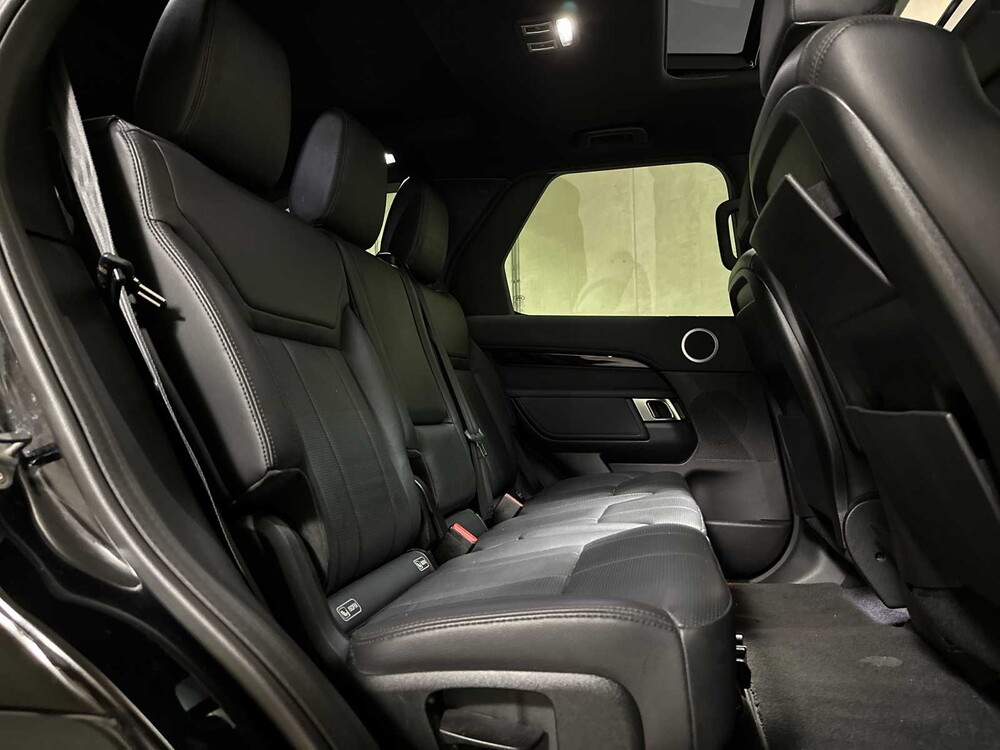 Land Rover Discovery 3.0 Td6 HSE Luxury 258pk 2018 7-persoons, T-774-BK