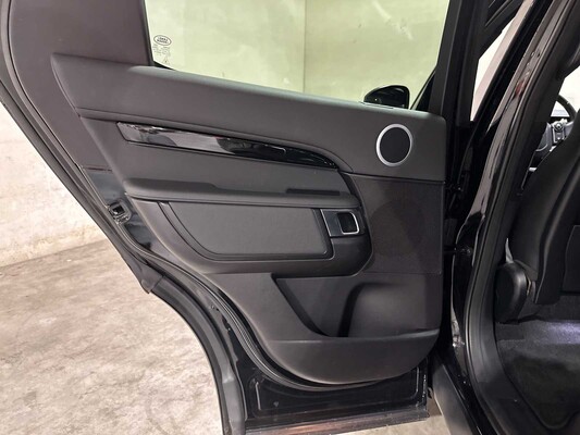 Land Rover Discovery 3.0 Td6 HSE Luxury 258pk 2018 7-persoons, T-774-BK