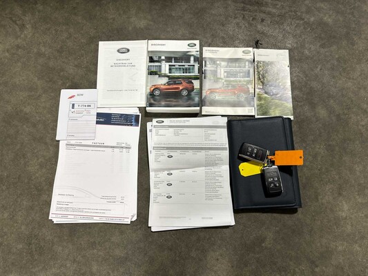 Land Rover Discovery 3.0 Td6 HSE Luxury 258pk 2018 7-persoons, T-774-BK
