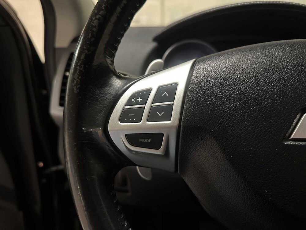 Mitsubishi Outlander 2.0 Intro Edition 147pk 2010 (Origineel-NL) Automaat, 43-NTH-8