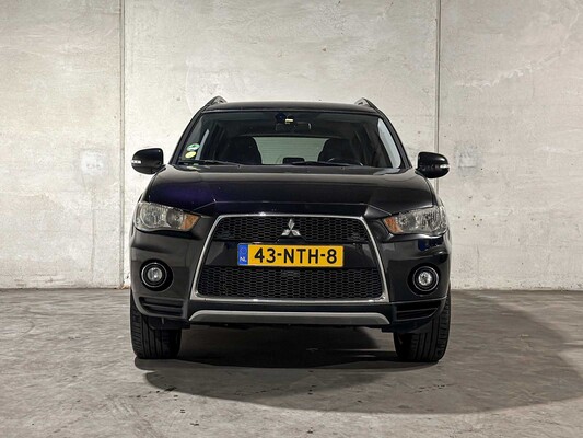 Mitsubishi Outlander 2.0 Intro Edition 147pk 2010 (Origineel-NL) Automaat, 43-NTH-8