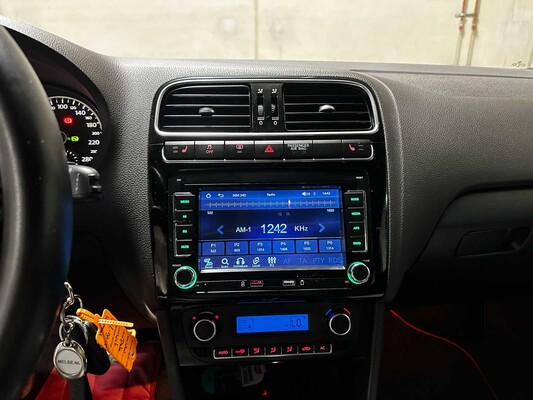 Volkswagen Polo GTI 1.4 TSI 180hp 2011 Automatic, JTL-90-X