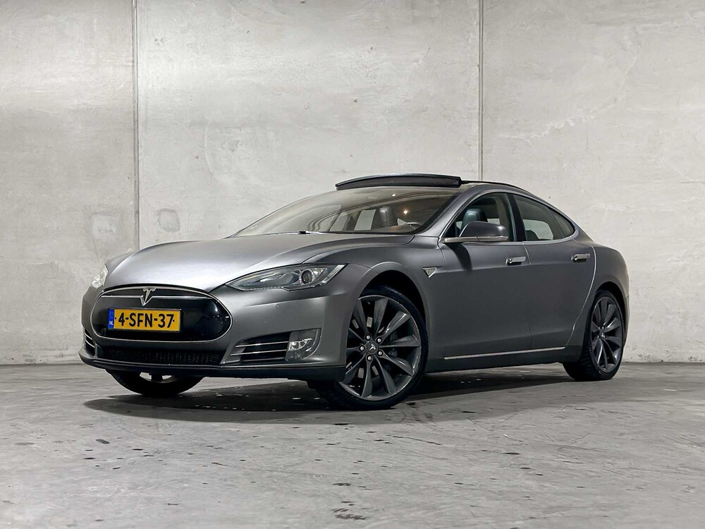 Tesla Model S 85 Performance 421 PS 2013 (Original-NL) Kostenloser Kompressor, 4-SFN-37