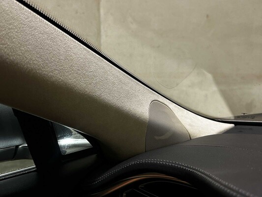 Tesla Model S 85 Performance 421 PS 2013 (Original-NL) Kostenloser Kompressor, 4-SFN-37