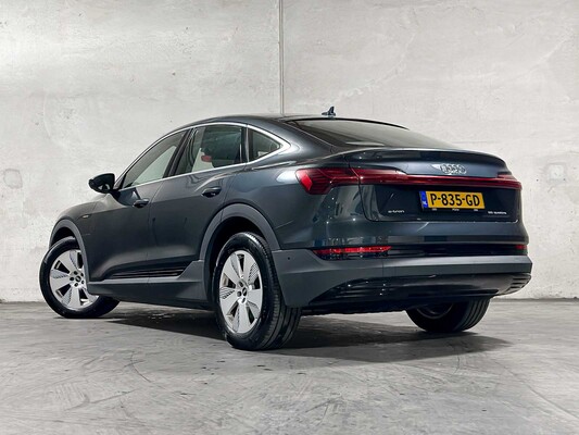 Audi e-tron Sportback 55 quattro edition 95 kWh 408pk 2022 (Origineel-NL + 1e eigenaar), P-835-GD