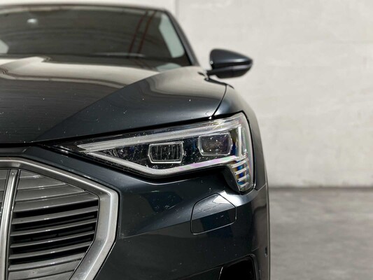 Audi e-tron Sportback 55 quattro edition 95 kWh 408pk 2022 (Origineel-NL + 1e eigenaar), P-835-GD