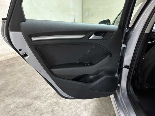 Audi A3 Sportback 1.4 e-tron PHEV Ambition Pro Line plus 204pk 2016 (Origineel-NL), JN-001-S