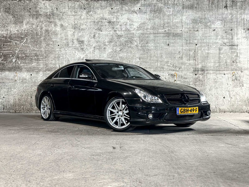 Mercedes-Benz CLS500 AMG 5.0 V8 306pk 2005 CLS-klasse Youngtimer, GBH-49-F