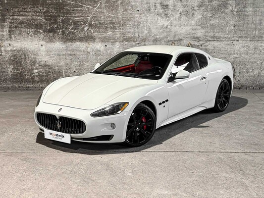 Maserati Granturismo S 4.7 V8 440pk MC Shift 440pk 2009