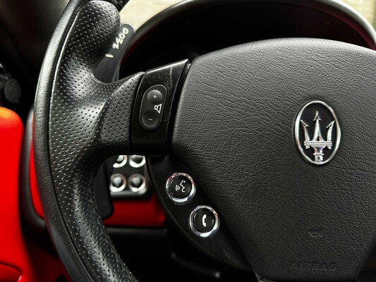 Maserati Granturismo S 4.7 V8 440pk MC Shift 440pk 2009