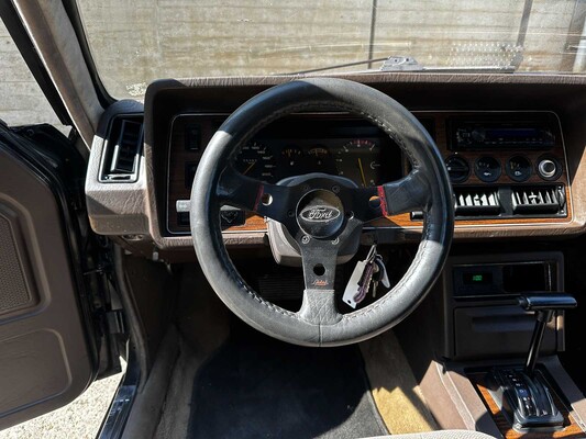 Ford Granada 2.8 GL 160pk 1983 (Origineel-NL), V-101-TR