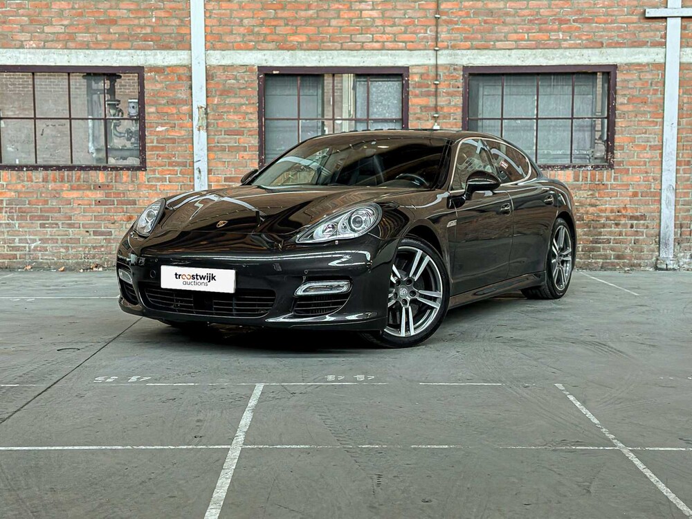 Porsche Panamera Turbo 4.8 V8 500pk 2009 Sport-Chrono, N-110-LT Youngtimer