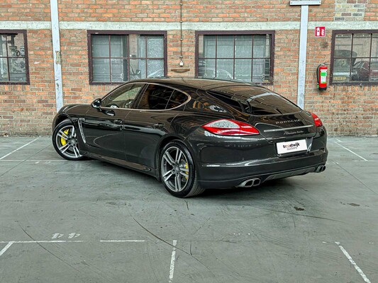 Porsche Panamera Turbo 4.8 V8 500pk 2009 Sport-Chrono, N-110-LT Youngtimer