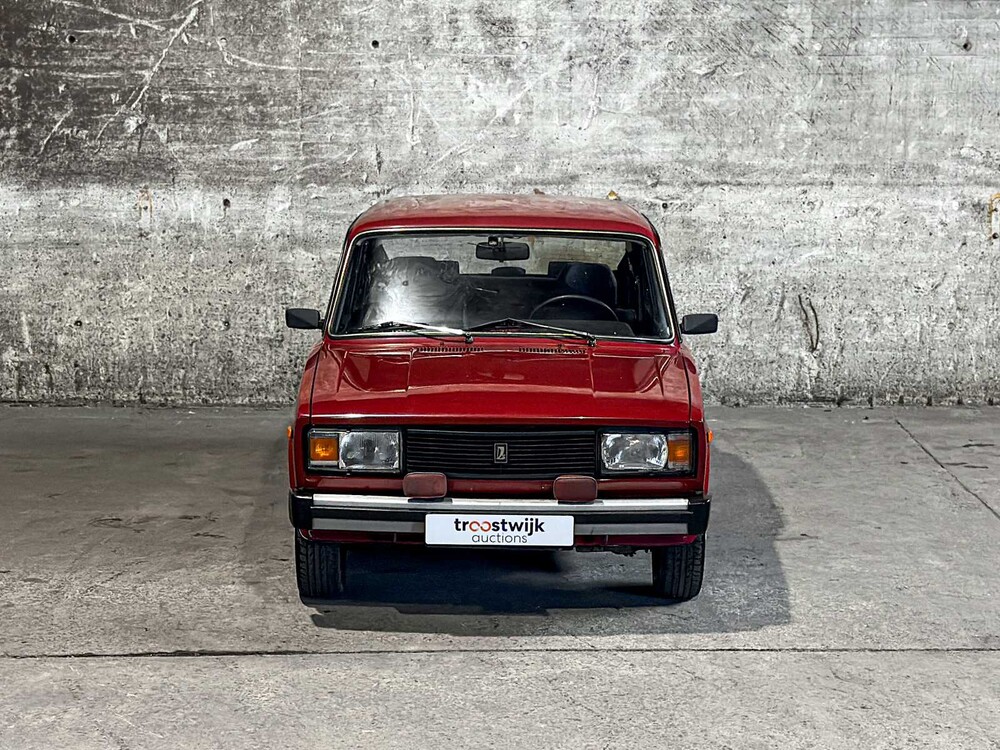 Lada 2105 69pk 1989