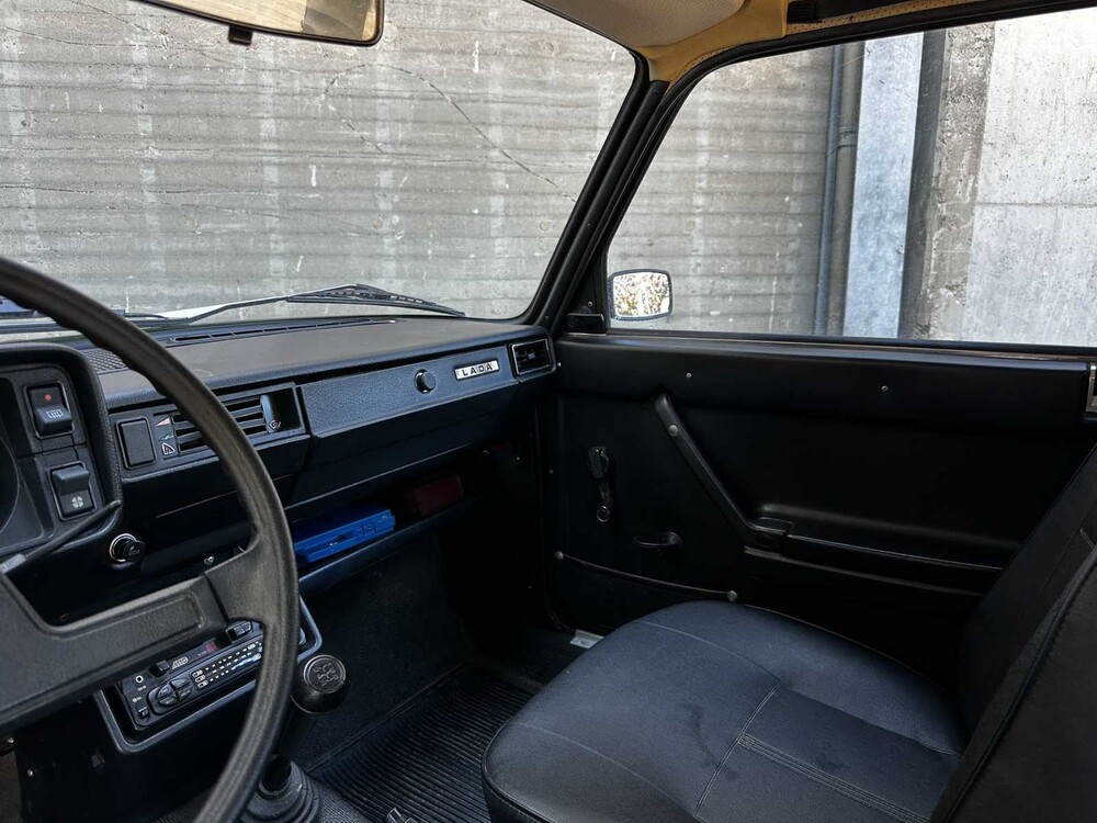 Lada 2105 69pk 1989