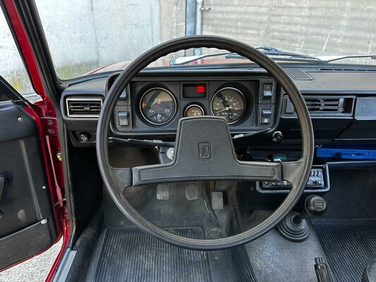 Lada 2105 69pk 1989