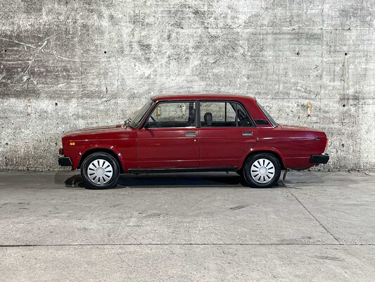 Lada 2105 69pk 1989