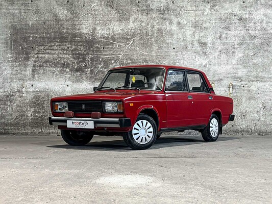 Lada 2105 69pk 1989