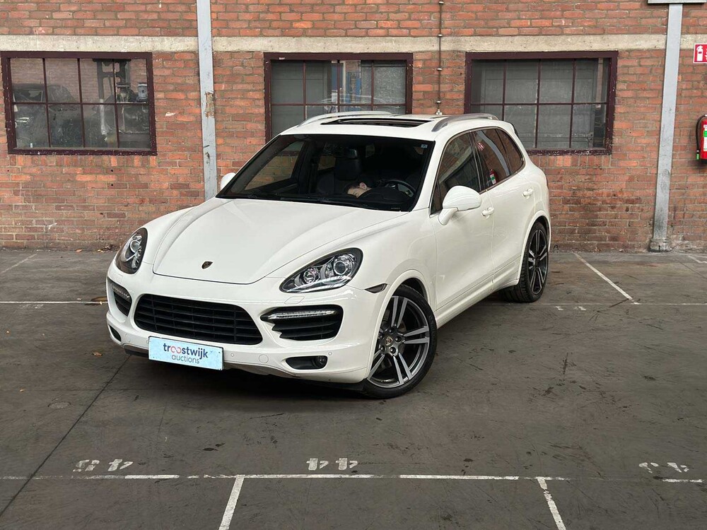 Porsche Cayenne Turbo 4.8 V8 500PK 2010 38.000KM!