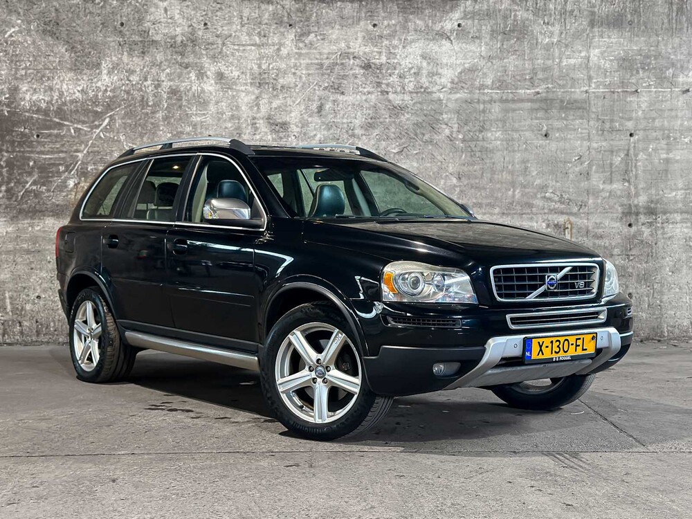 Volvo XC90 4,4 V8 Momentum 315 PS 2007 (7-Sitzer), X-130-FL Youngtimer