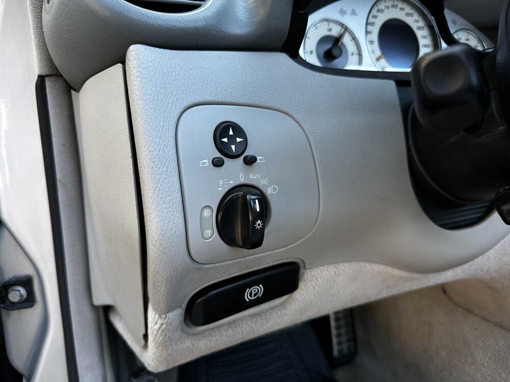 Mercedes-Benz CLK55 AMG V8 2004 CLK-Klasse  -Youngtimer-