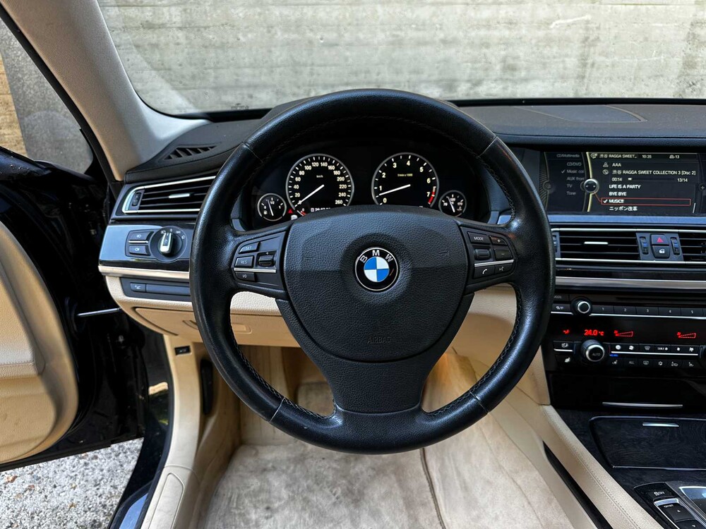 BMW ActiveHybrid7 F04 4.4 V8 465hp 2010