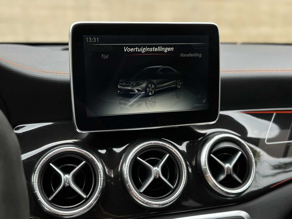Mercedes-Benz CLA45 4Matic OrangeArt Edition CLA-Klasse 360pk 2015, NL-Kenteken