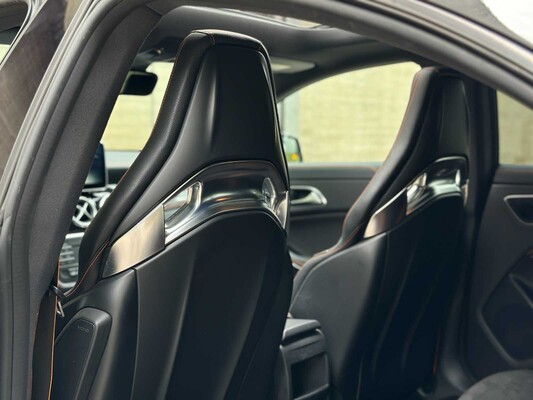 Mercedes-Benz CLA45 4Matic OrangeArt Edition CLA-Class 360hp 2015, Dutch registration