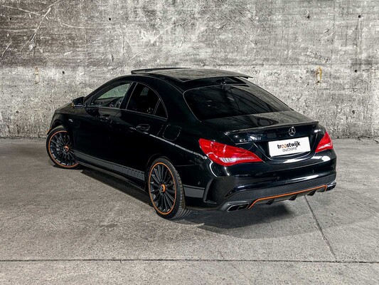 Mercedes-Benz CLA45 4Matic OrangeArt Edition CLA-Klasse 360pk 2015, NL-Kenteken
