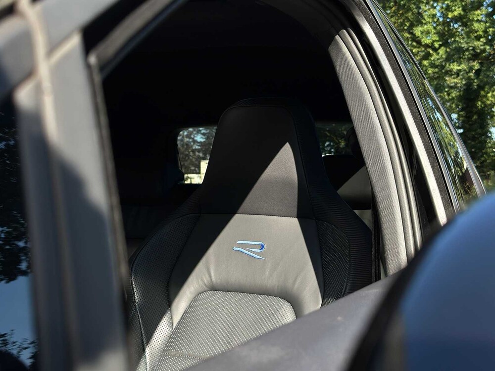 Volkswagen Golf R VIII 2.0 TSI 4Motion 320hp 2023 (MK8, Golf 8, VIII)