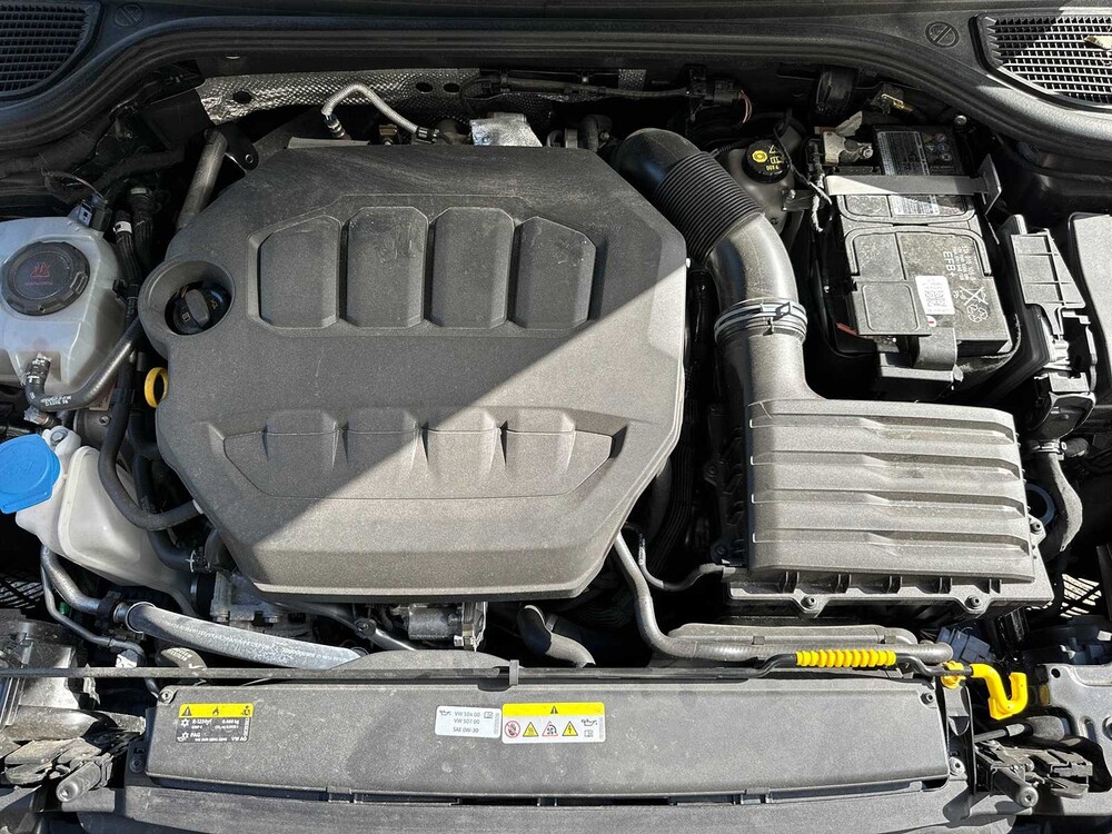  Volkswagen Golf R VIII 2.0 TSI 4Motion 320pk 2023 (Golf 8, MK8, VIII)