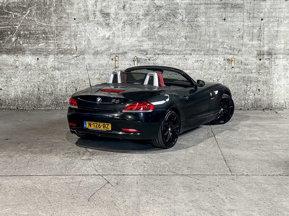 BMW Z4 Roadster sDrive23i Executive hardtop 204pk 2010, N-126-BZ -handgeschakeld-