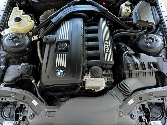 BMW Z4 Roadster sDrive23i Executive hardtop 204pk 2010, N-126-BZ -handgeschakeld-
