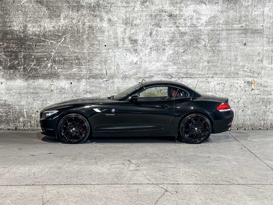 BMW Z4 Roadster sDrive23i Executive hardtop 204pk 2010, N-126-BZ -handgeschakeld-
