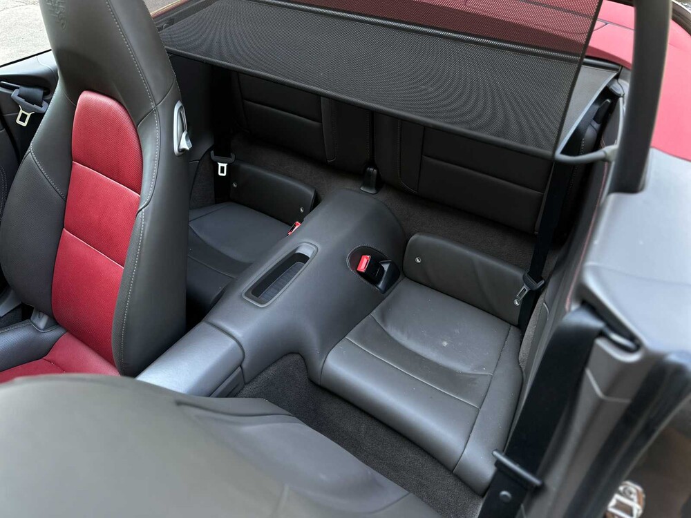 Porsche 911 Turbo S Cabriolet 991 3.8 6-cilinder Cabrio 560pk 2014 (Origineel-NL), NL-kenteken