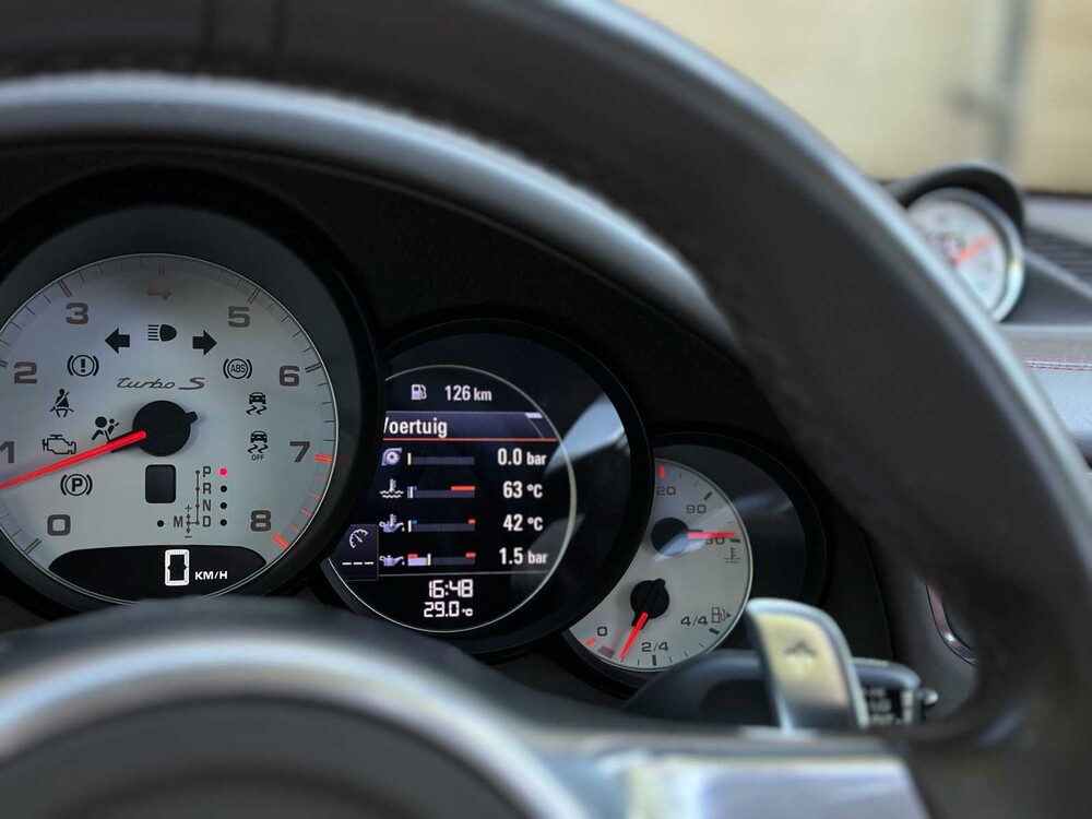 Porsche 911 Turbo S Cabriolet 991 3.8 6-cilinder Cabrio 560pk 2014 (Origineel-NL), NL-kenteken