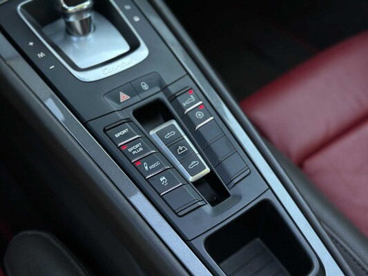Porsche 911 Turbo S Cabriolet 991 3.8 6-cilinder Cabrio 560pk 2014 (Origineel-NL), NL-kenteken