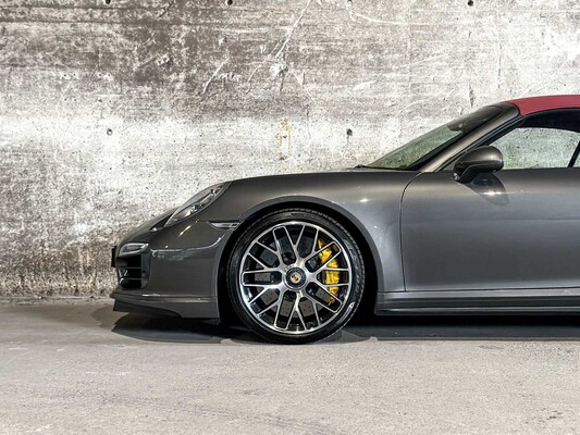 Porsche 911 Turbo S Cabriolet 991 3.8 6-cilinder Cabrio 560pk 2014 (Origineel-NL), NL-kenteken