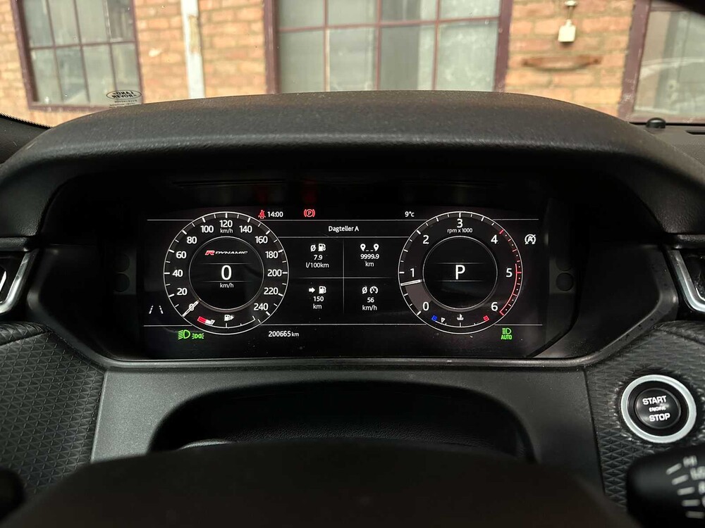 Land Rover Range Rover Velar 2.0 I4 AWD SE 179 PS 2018, T-940-TJ