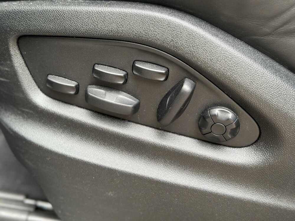 Porsche Cayenne E-Hybrid Platinum Edition 3.0 V6 462pk 2023 (Origineel-NL), NL-kenteken -Sport-Chrono-