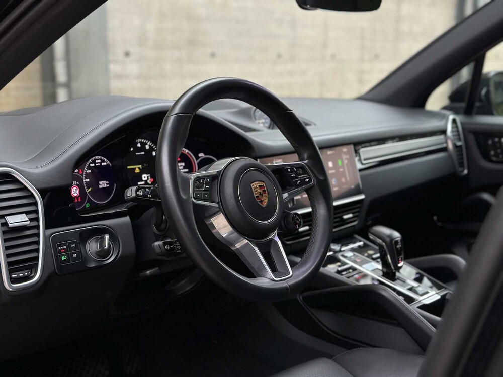 Porsche Cayenne E-Hybrid Platinum Edition 3.0 V6 462pk 2023 (Origineel-NL), NL-kenteken -Sport-Chrono-