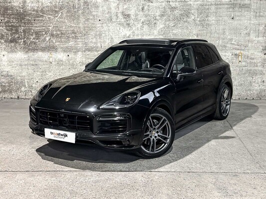 Porsche Cayenne E-Hybrid Platinum Edition 3.0 V6 462pk 2023 (Origineel-NL), NL-kenteken -Sport-Chrono-