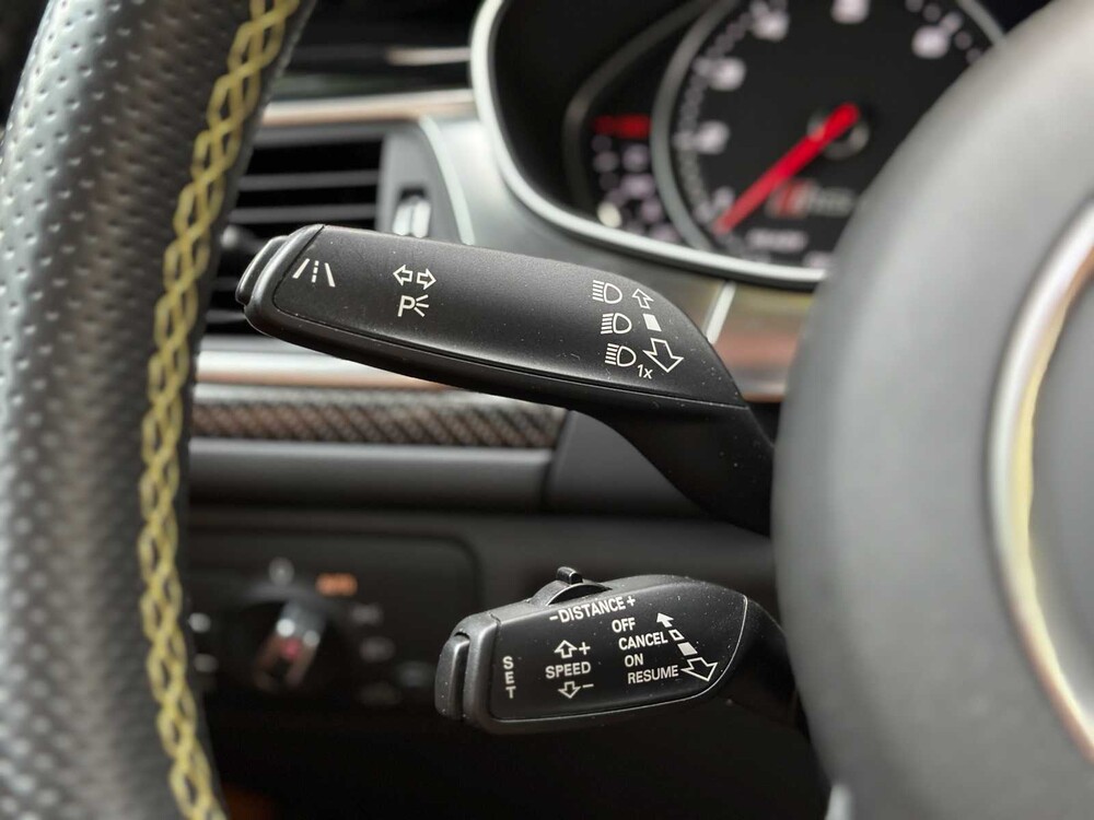 Audi RS6 Avant Performance Pro Line Plus 4.0 V8 Quattro 605pk 2018 (BTW 21%), NL-Kenteken