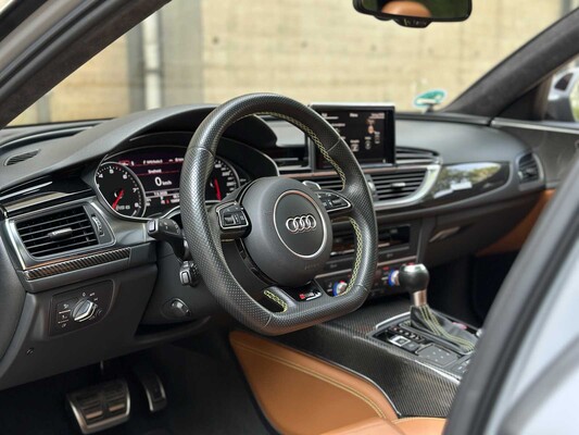 Audi RS6 Avant Performance Pro Line Plus 4.0 V8 Quattro 605pk 2018 (BTW 21%), NL-Kenteken