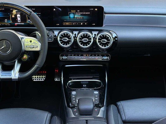 Mercedes-Benz CLA45s 4Matic+ Premium Plus CLA-klasse 421pk 2020, NL-Kenteken