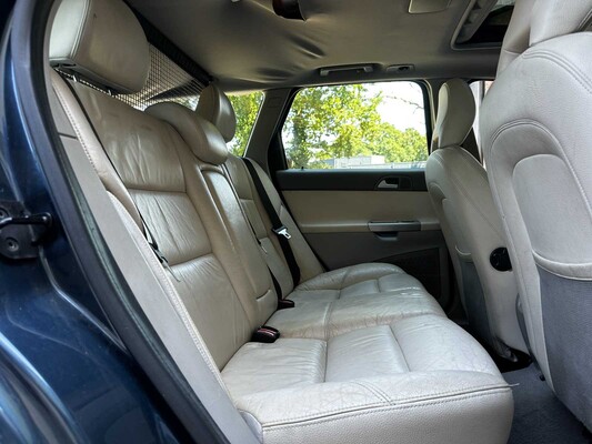 Volvo V50 2.4 Summum 140pk 2005 (Origineel-NL), 48-RK-GR