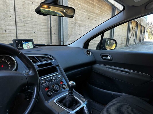 Peugeot 5008 1.2 PureT Active 131pk 2015 (Origineel-NL), GL-362-H