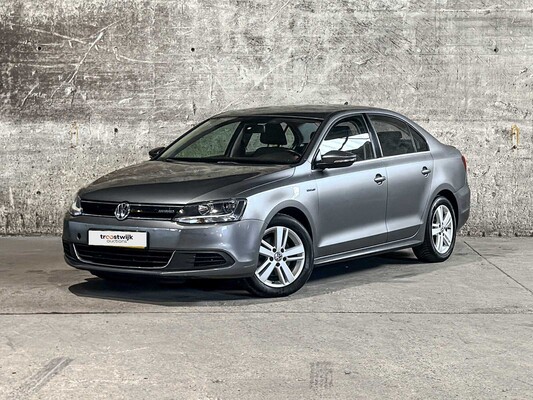 Personen- en bedrijfsauto's in Milsbeek