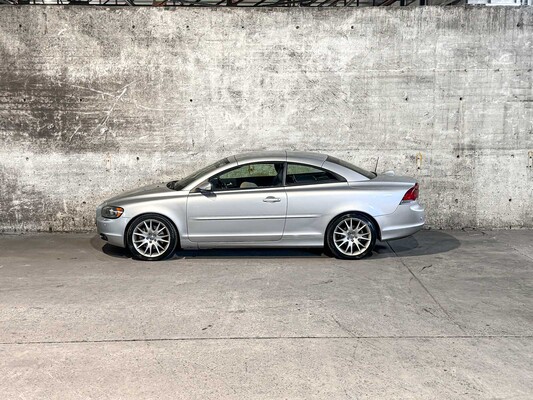 Volvo C70 Convertible 2.4i Summum 170pk 2007 (Origineel-NL), 16-XD-GG