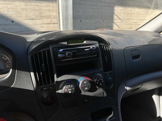 Hyundai H-1 H 300 2.5 CRDi Dynamic Dubbel Cabine 168pk 2009 (Origineel-NL), 5-VBR-80